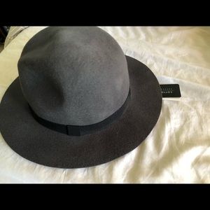 NWT Grey hat Rounded Cotton On